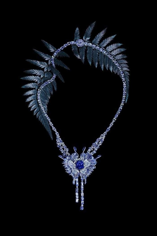 #FENG J. #sapphire #diamond #pendent #saphir #diamant #collier