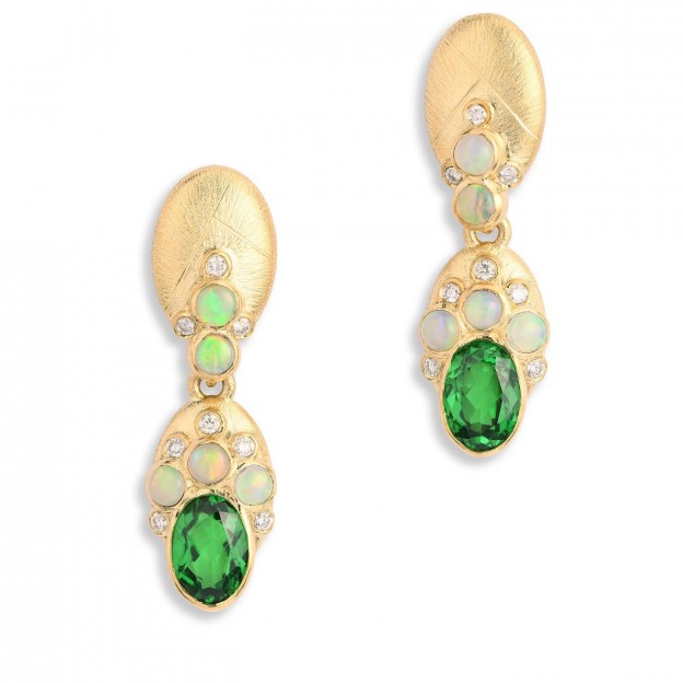 #ADAM FOSTER #adamfosterjewelry #earrings #tsavorites garnets #opals #white diamond #Boucles d'oreilles #opales #diamants #Boucles d'oreilles