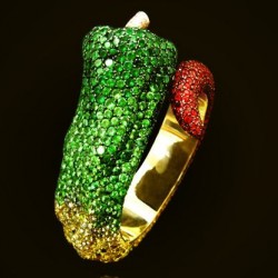 #ANDRE MARCHA #colored Sapphires #Tsavorites #white Diamonds #Saphirs de couleur #Diamants